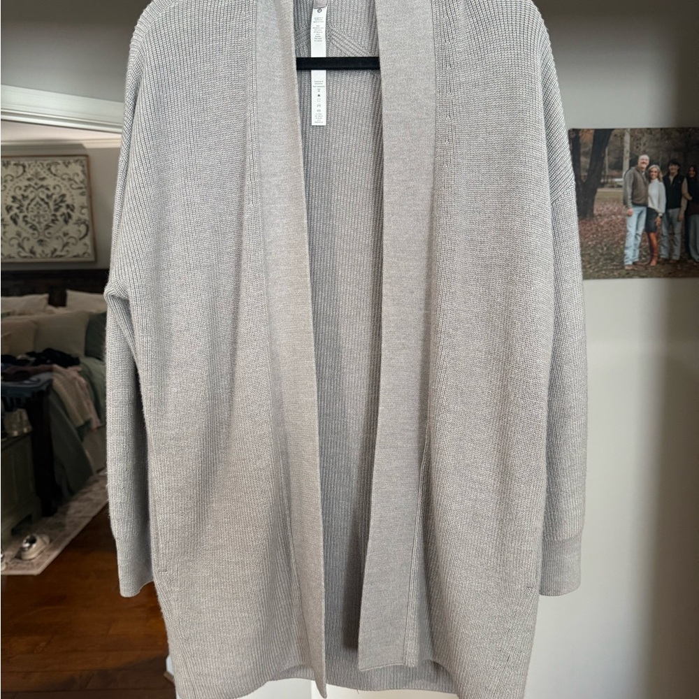 Lululemon grey sweater cardigan